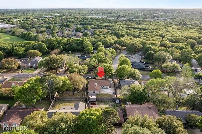 1st image of 4001R Glenbrook Dr