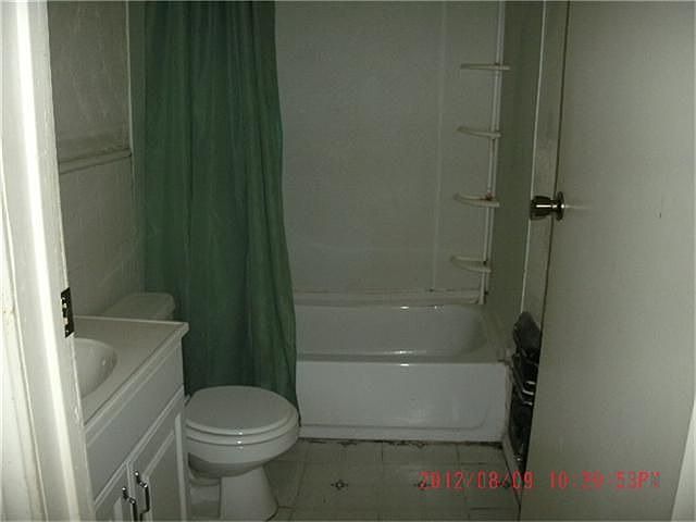 1st image of 1510 Lawrence Ave