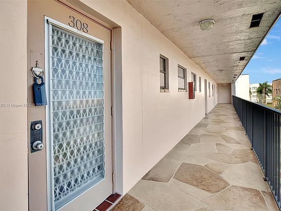 4th image of 10220 NW 30th Ct APT 308