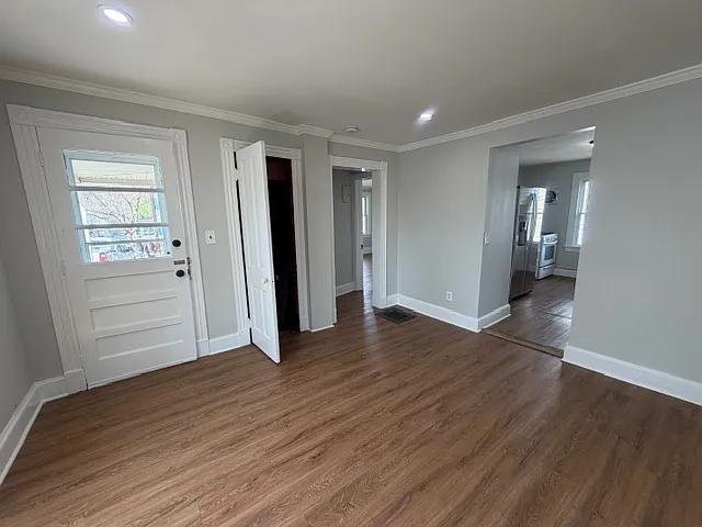 Building Photo - 8 Garden St #B