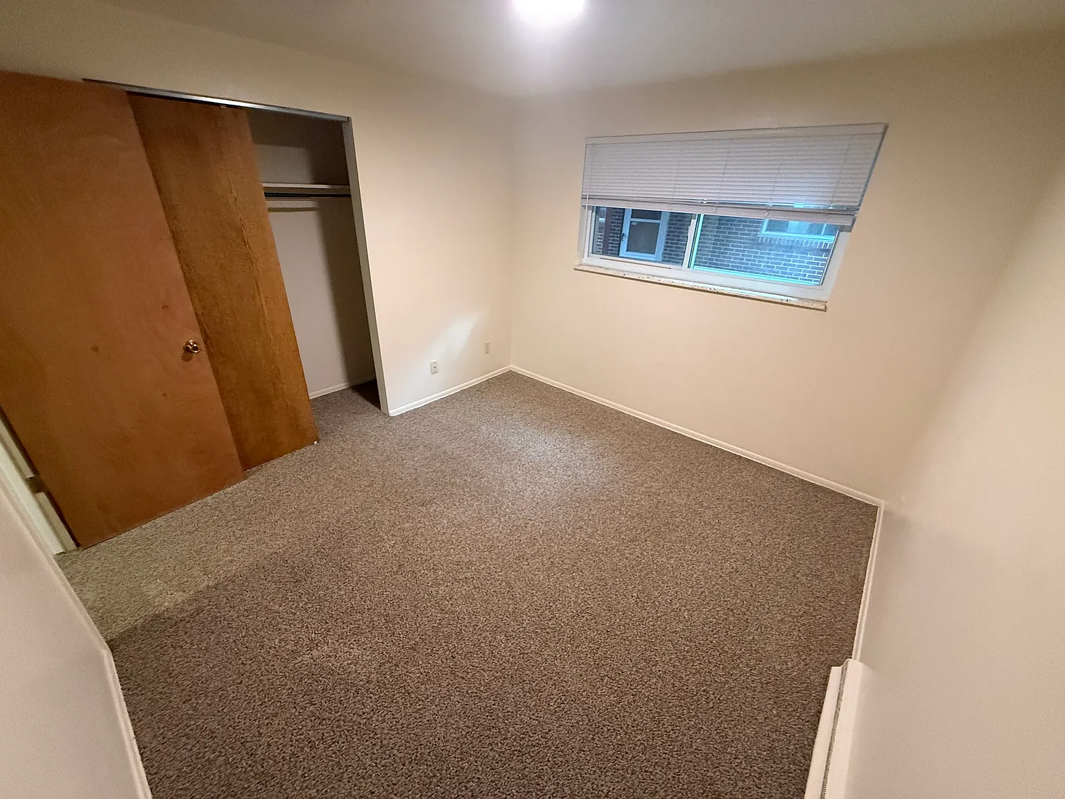 2 bed, 750 sqft, $1,450 — Photo 4
