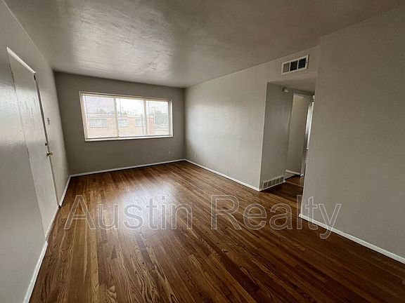 3rd image of 9011 Olive Blvd APT 2C