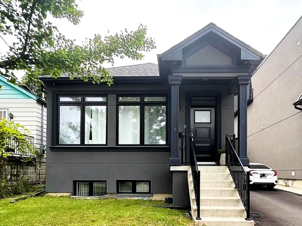 71 Thirtieth St #Basement, Etobicoke, ON M8W 3B9