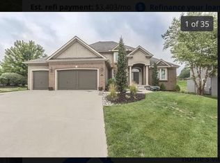 10516 N Michigan Ave, Kansas City, MO 64155
