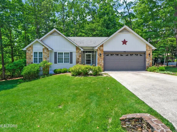 104 Glenwood Dr, Crossville, TN 38558