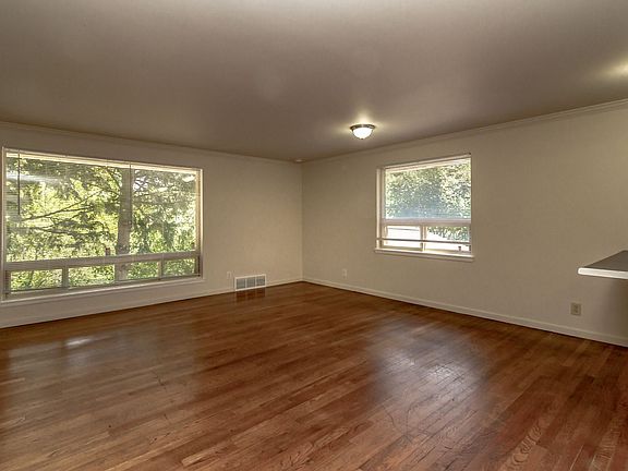 5th image of 13848 29th Ave S #A