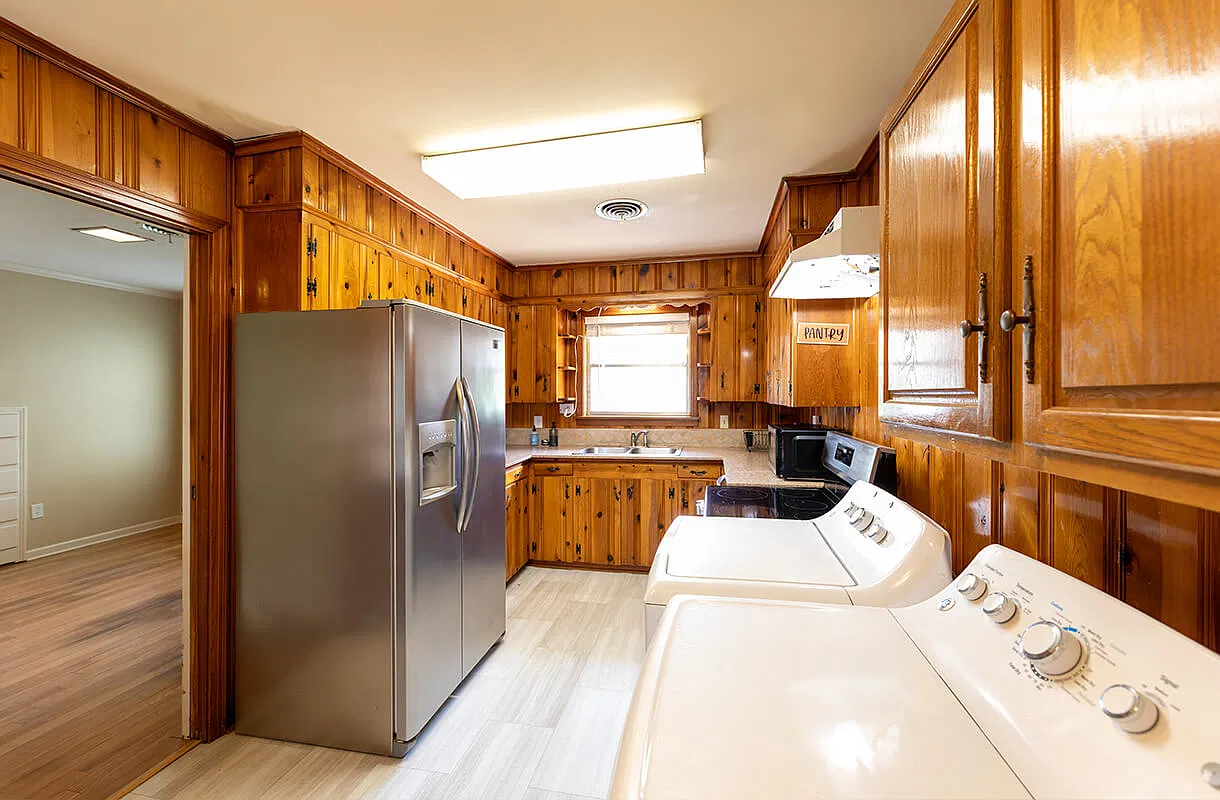 3 bed, 1.0 bath, 1240 sqft, $1,395 — Photo 4