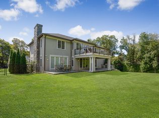 77 Sheridan Rd, Scarsdale, NY 10583