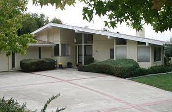 3rd image of 764 Valparaiso Dr