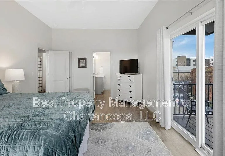 1603 Fagan St #202 — Photo 10