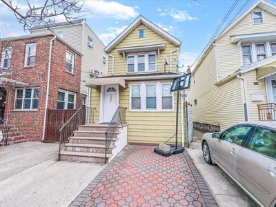90-40 70 Drive, Flushing, NY, 11375