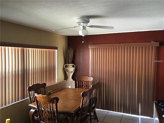 3rd image of 874 Evangeline Ave