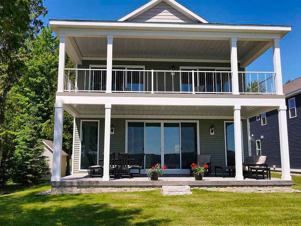 1st image of 3672 Glenwood Beach Dr