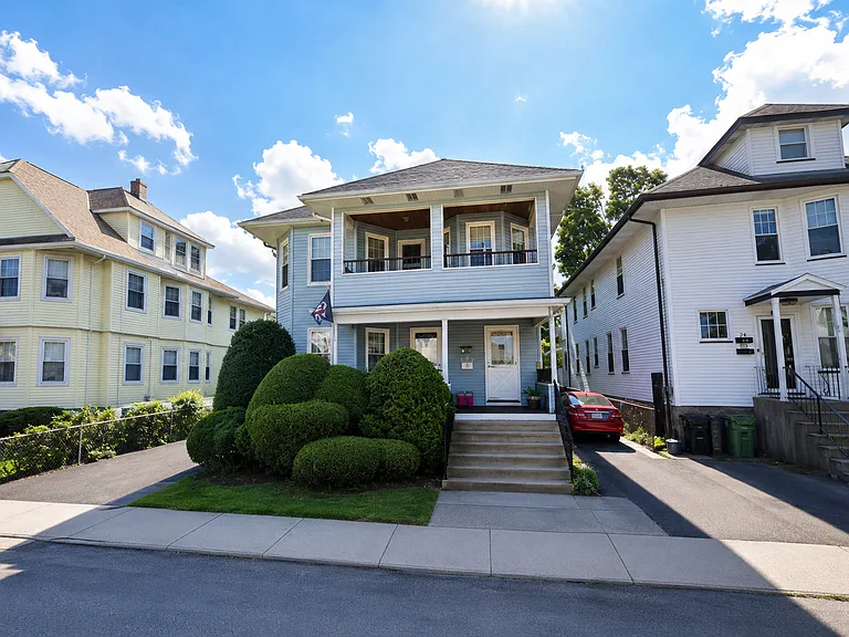 22 Morse St — Photo 1