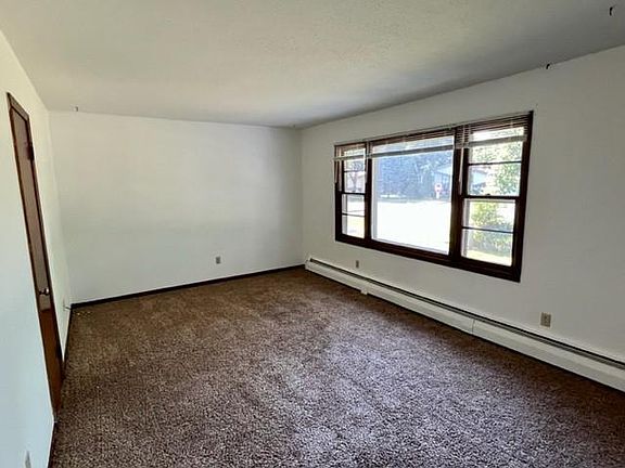 5th image of 1175 89th Ave NE APT 4