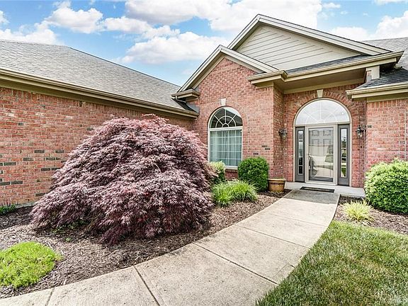 4th image of 3959 Carmela Ct E