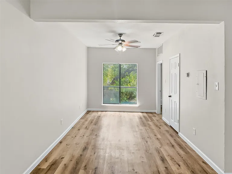 7126 Holly Hill Dr #210 — Photo 17
