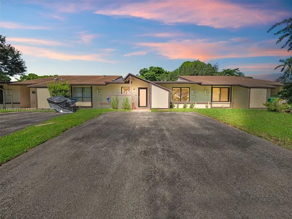 11295 SW 116th Ter, Miami, FL 33176