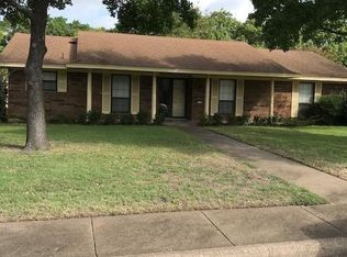 715 Ridge Crest Dr, Duncanville, TX 75116