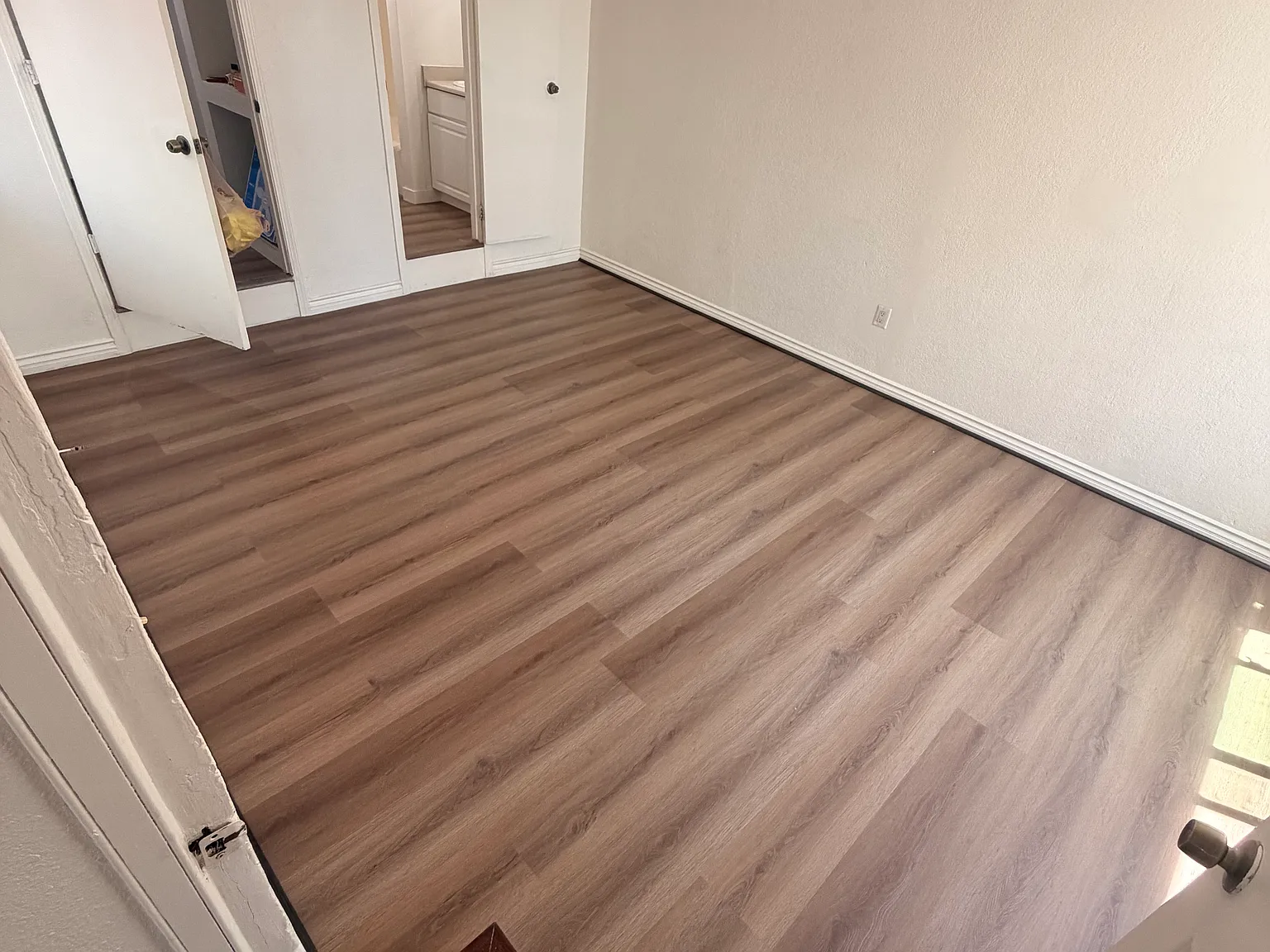 1 bed, 550 sqft, $1,500 — Photo 4