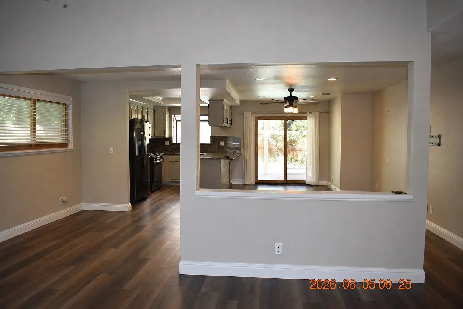 4 bed, 1609 sqft, $3,499 — Photo 4