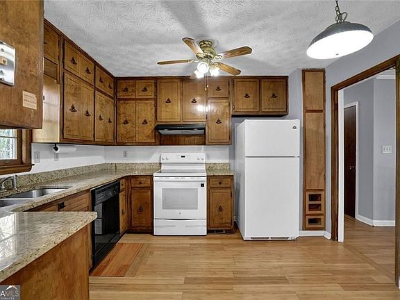 5th image of 4341 Five Forks Trickum Rd