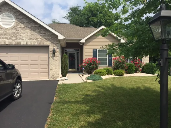 405 Touchstone Dr, Carlisle, PA 17015