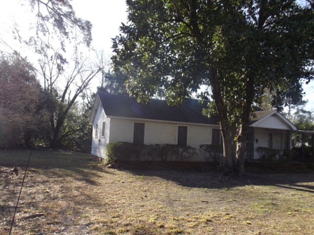 2nd image of 123 Morgan Ave