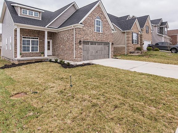 3rd image of 1120 Kavenaugh Ln