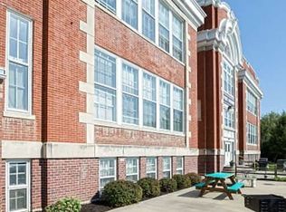 826 S 14th St #204, Saint Joseph, MO 64501