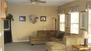 4th image of 38029 Stoney Lake Dr