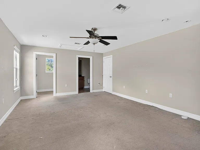 9202 Wrangler Dr — Photo 38