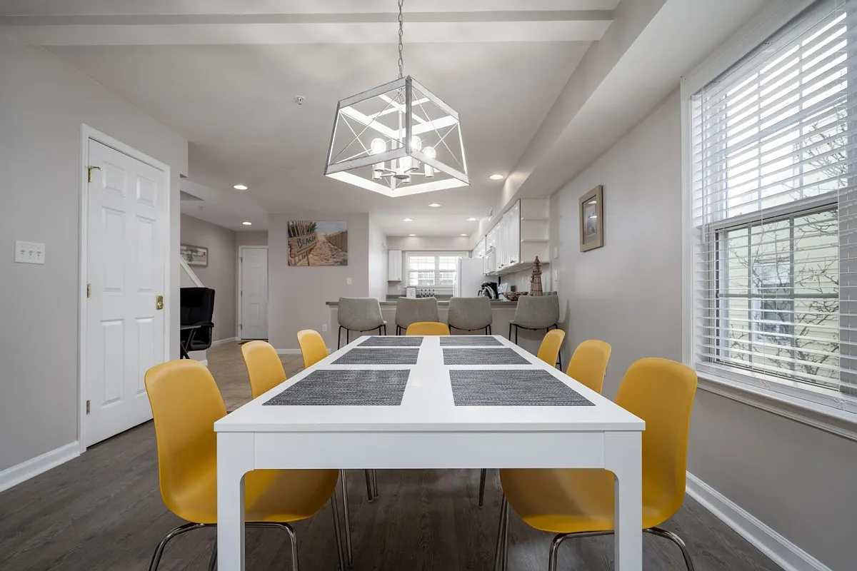 3 bed, 1850 sqft, $1,675 — Photo 3