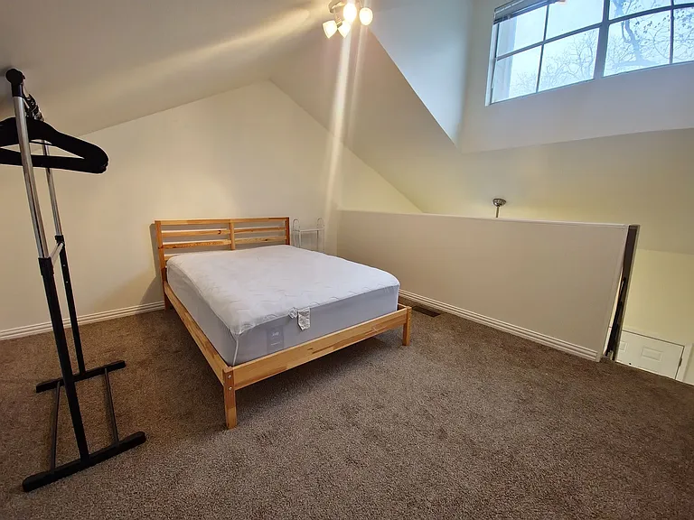 2313 Longview St #205 — Photo 11