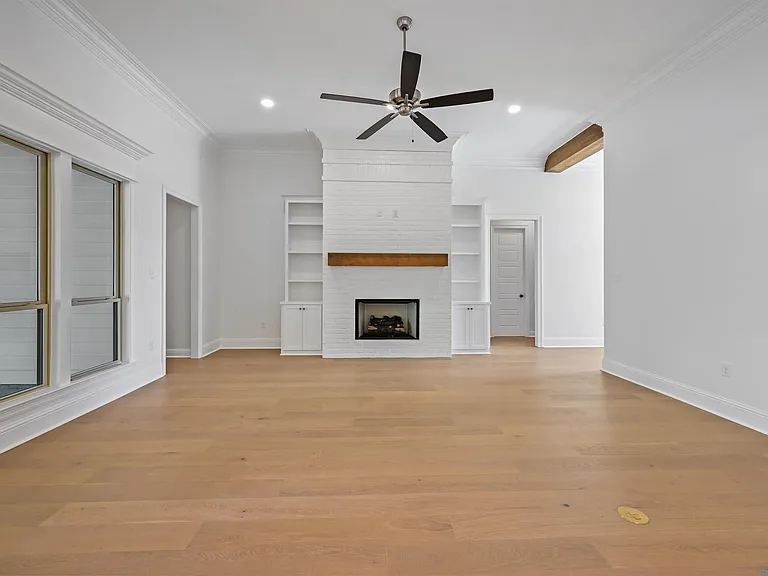 17452 Lions Ear Ln — Photo 4