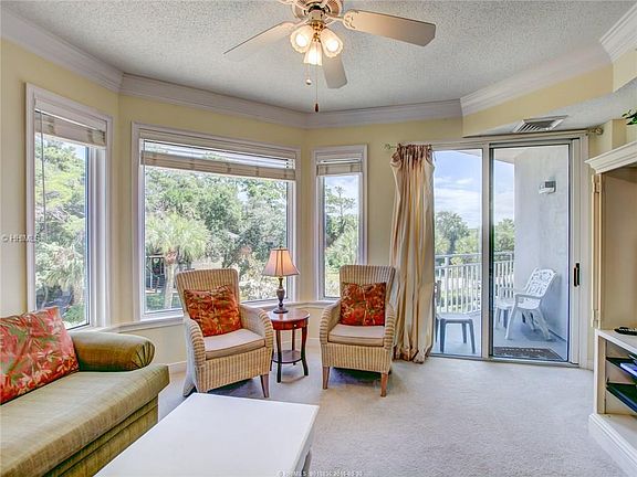 4th image of 10 N Forest Beach Dr Unit 2207