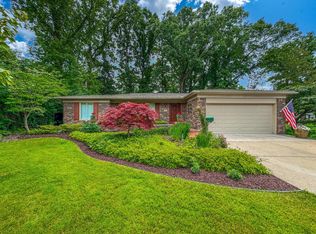 3481 Witherbee Dr, Troy, MI 48084