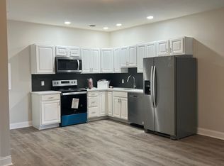 41 Crystal St APT 1, East Stroudsburg, PA 18301