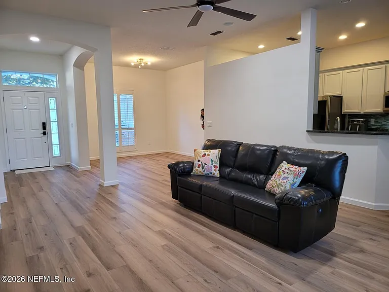 108 Findhorn Ct — Photo 15