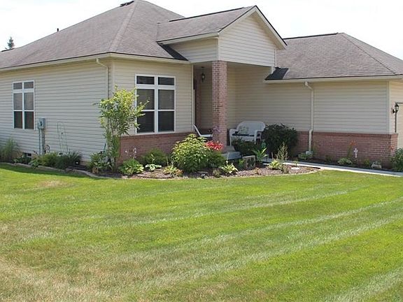 5th image of 514 Shallow Creek Cir
