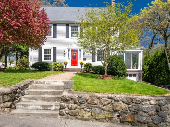 14 Shady Ln, Needham, MA 02492