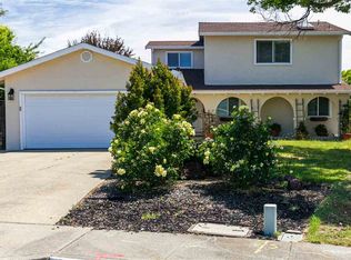 136 Gardenia Ct, Martinez, CA 94553