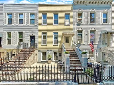 13 Windsor Pl, Brooklyn, NY, 11215