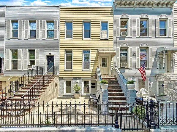 13 Windsor Pl, Brooklyn, NY 11215