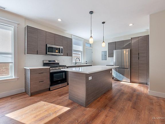 2nd image of 5300 W Agatite Ave Unit 2