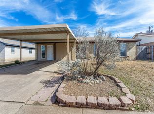 6924 Richardson Dr, Watauga, TX 76148