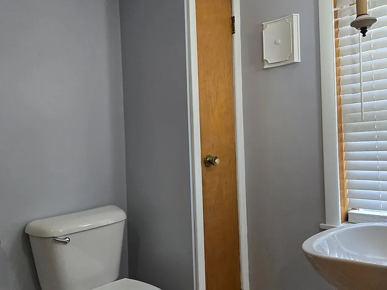 248 W Hazard St — Photo 12