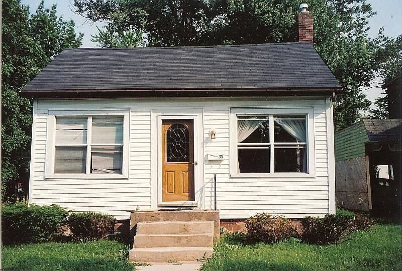 1st image of 33 Gray St
