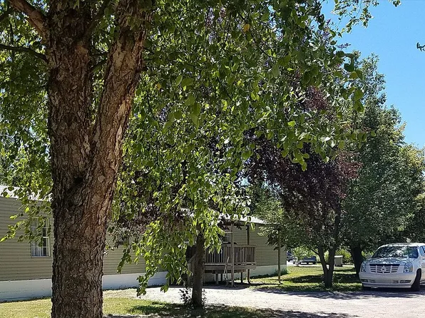 142 Coady St, Shelton, NE 68876