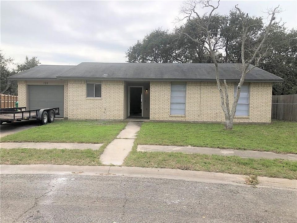1st image of 101 Pelican Ave